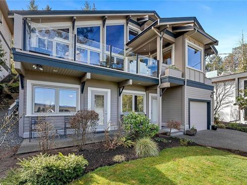 759 Sea Dr, Central Saanich, BC - Outdoor With Facade