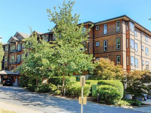 308-201 Nursery Hill Dr, View Royal, BC - Outdoor With Facade