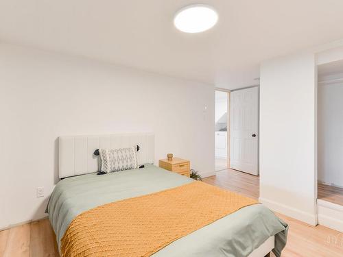 Chambre Ã Â coucher - 436 305E Avenue, Saint-Hippolyte, QC - Indoor Photo Showing Bedroom