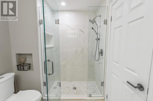 4 Arletta St, Halton Hills, ON - Indoor Photo Showing Bathroom