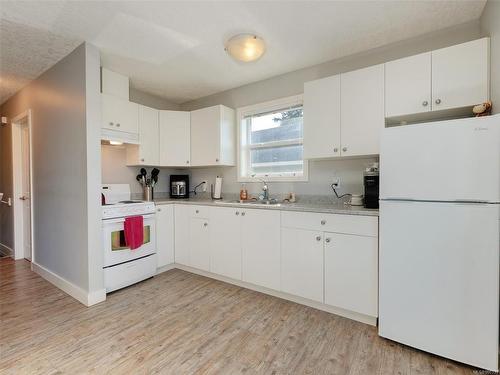 6530 Steeple Chase, Sooke, BC - Indoor Photo Showing Kitchen With Double Sink