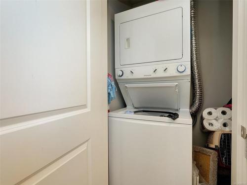 6530 Steeple Chase, Sooke, BC - Indoor Photo Showing Laundry Room
