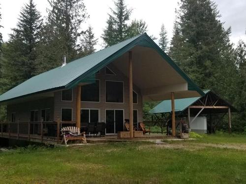 1625 Acorn Road, Seymour Arm, BC - Outdoor With Deck Patio Veranda