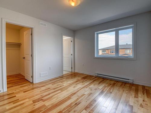 Master bedroom - 3885 Rue Rideau, Longueuil (Saint-Hubert), QC - Indoor Photo Showing Other Room