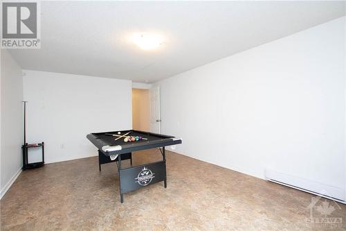 83 St Andrew Street, Ottawa, ON - Indoor Photo Showing Other Room