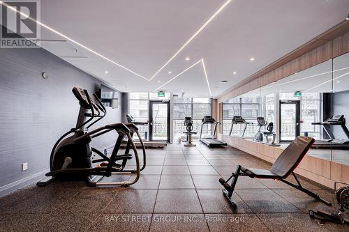 519 - 621 Sheppard Avenue E, Toronto, ON - Indoor Photo Showing Gym Room
