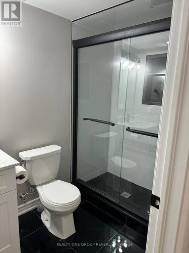 129 Magpie Way, Whitby, ON - Indoor Photo Showing Bathroom