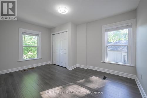 175 Sydenham St, London, ON - Indoor Photo Showing Other Room