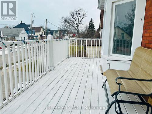 30 Phipps Street, Fort Erie, ON - Outdoor With Deck Patio Veranda With Exterior