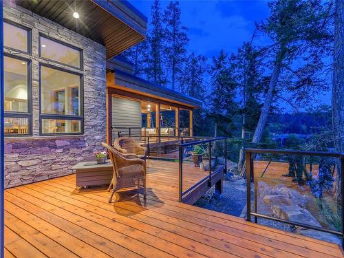 1735 Claudet Rd, Nanoose Bay, BC - Outdoor With Deck Patio Veranda With Exterior