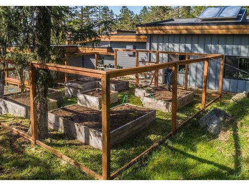 1735 Claudet Rd, Nanoose Bay, BC - Outdoor With Deck Patio Veranda