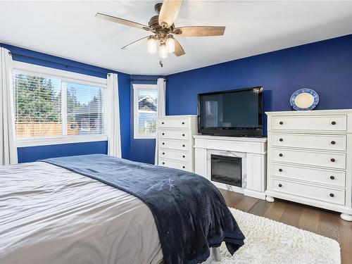 269 Spindrift Rd, Courtenay, BC - Indoor Photo Showing Bedroom