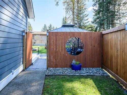 269 Spindrift Rd, Courtenay, BC - Outdoor