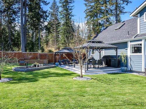 269 Spindrift Rd, Courtenay, BC - Outdoor With Deck Patio Veranda
