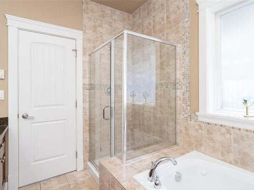 2081 Longspur Dr, Langford, BC - Indoor Photo Showing Bathroom