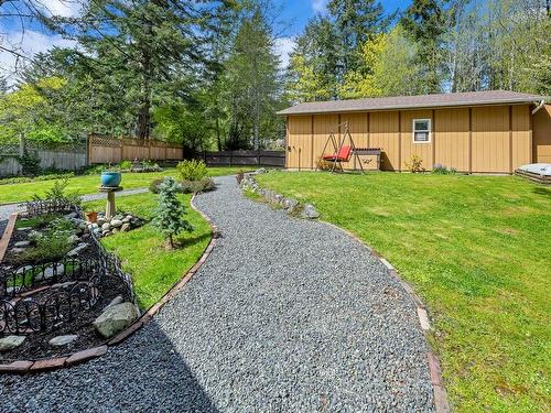 3013 Manzer Rd, Sooke, BC - Outdoor With Backyard