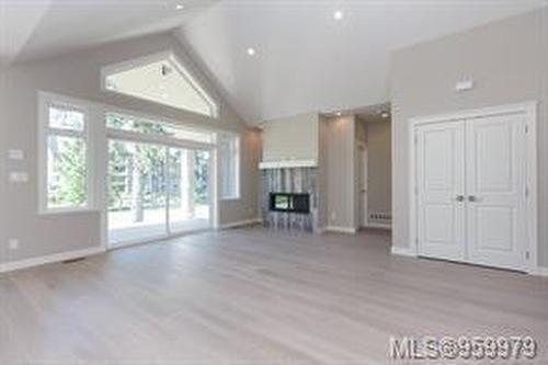2136 Champions Way, Langford, BC - Indoor Photo Showing Other Room With Fireplace