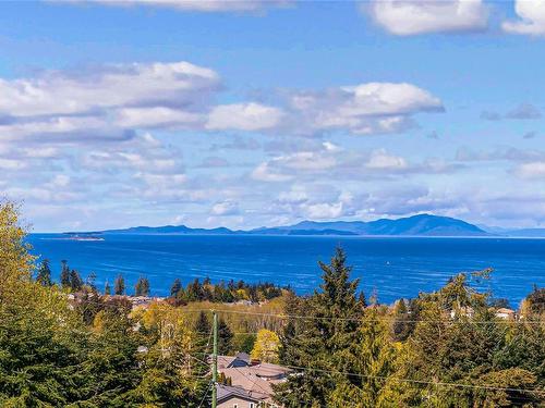 5109 Laguna Way, Nanaimo, BC - Outdoor With Body Of Water With View