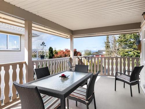 1594 Admiral Tryon Blvd, French Creek, BC - Outdoor With Deck Patio Veranda With Exterior