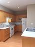 917 Lakes Blvd, Parksville, BC  - Indoor Photo Showing Kitchen With Double Sink 
