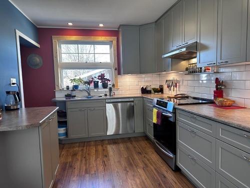 25 Timmins Street, Red Rock, ON - Indoor Photo Showing Kitchen With Upgraded Kitchen