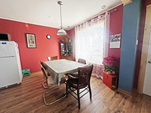 25 Timmins Street, Red Rock, ON - Indoor Photo Showing Dining Room