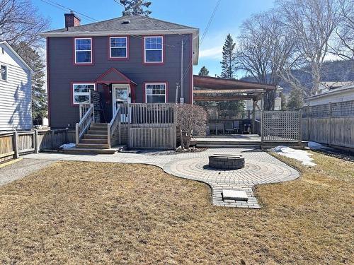 25 Timmins Street, Red Rock, ON - Outdoor