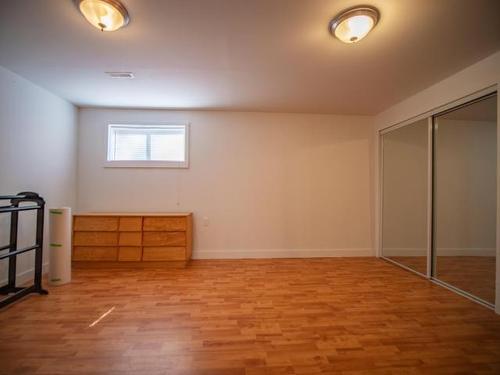 9792 Meadow Rd, Kamloops, BC - Indoor Photo Showing Other Room