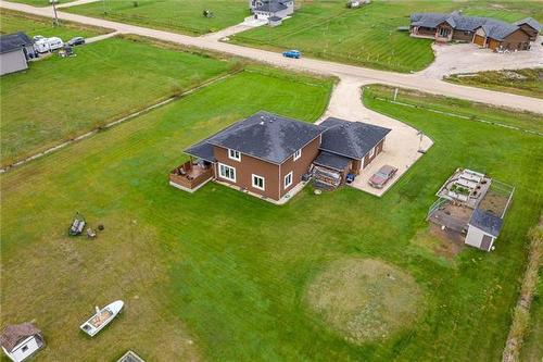 35 Grace Lane, Mitchell, MB 