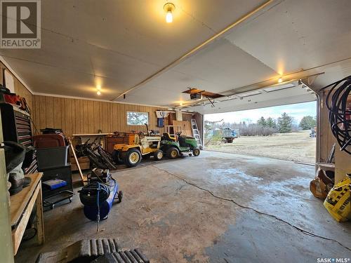 Klein Acreage, Saskatchewan Landing Rm No.167, SK - Indoor Photo Showing Garage