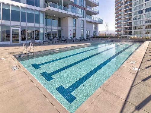 2505-1191 Sunset Drive, Kelowna, BC - Outdoor With In Ground Pool