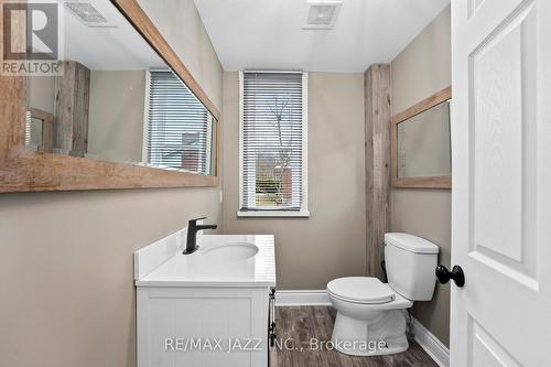 743 Janetville Road, Kawartha Lakes, ON - Indoor Photo Showing Bathroom