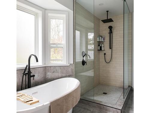 3519 Hidden Oaks Cres, Cobble Hill, BC - Indoor Photo Showing Bathroom