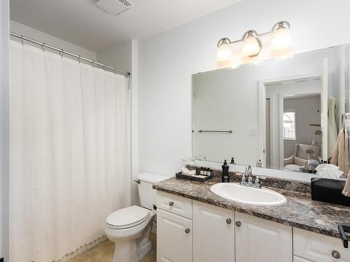 3519 Hidden Oaks Cres, Cobble Hill, BC - Indoor Photo Showing Bathroom