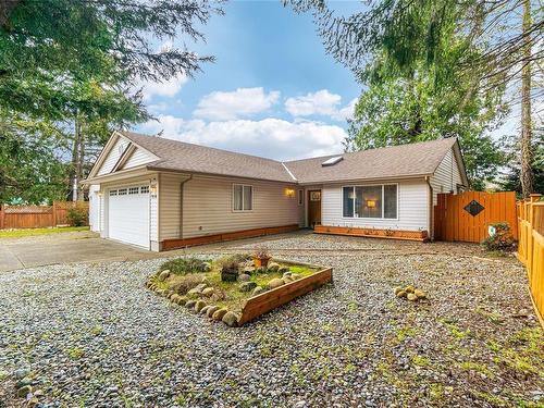 914 Lee Rd, Parksville, BC - Outdoor