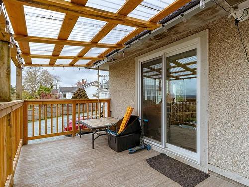 732 Terminal Ave South, Nanaimo, BC - Outdoor With Deck Patio Veranda With Exterior