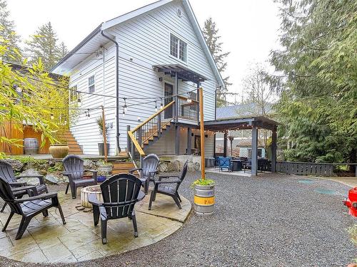 2065 Mable Rd, Shawnigan Lake, BC - Outdoor With Deck Patio Veranda