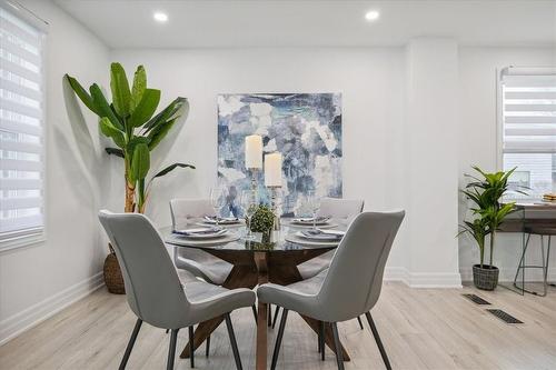 2015 Stanfield Road, Mississauga, ON - Indoor Photo Showing Dining Room