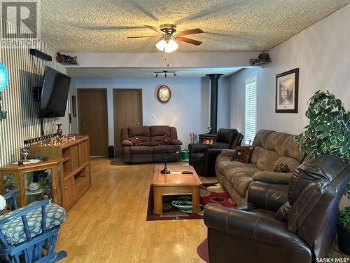 Poth Acreage, Wolverine Rm No. 340, SK - Indoor Photo Showing Living Room