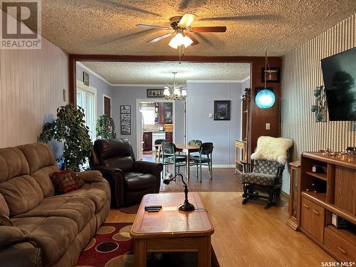 Poth Acreage, Wolverine Rm No. 340, SK - Indoor Photo Showing Living Room