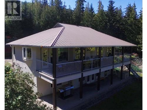4830 Goodwin Road, Eagle Bay, BC - Outdoor With Deck Patio Veranda