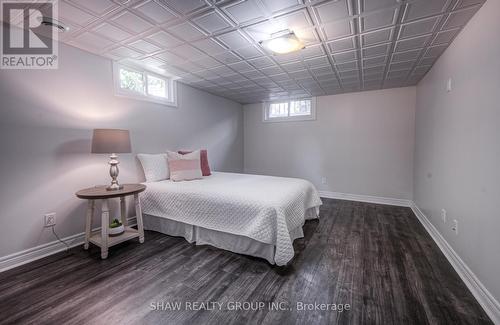 5 Bernice Street, Brant, ON - Indoor Photo Showing Bedroom