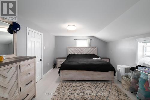 585 Westplain Road, Greater Napanee, ON - Indoor Photo Showing Bedroom