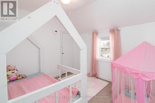 585 Westplain Road, Greater Napanee, ON - Indoor Photo Showing Bedroom