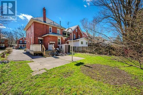 215 Paisley St, Guelph, ON - Outdoor