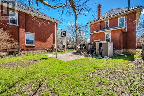 215 Paisley St, Guelph, ON - Outdoor