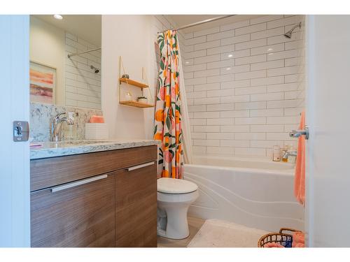 317 - 710 Vernon Street, Nelson, BC - Indoor Photo Showing Bathroom