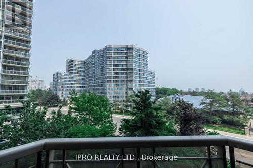 #409 -3880 Duke Of York Blvd, Mississauga, ON - Outdoor With Balcony