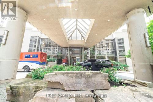 #409 -3880 Duke Of York Blvd, Mississauga, ON - 