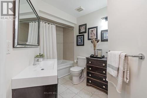 3223 Lakeshore Road, Burlington, ON - Indoor Photo Showing Bathroom